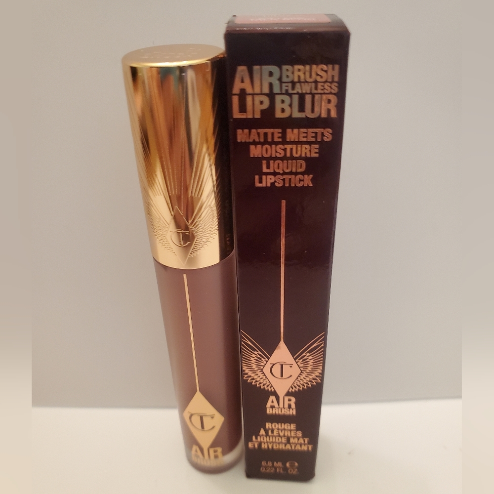 Charlotte Tilbury Airbrush Flawless Matte Lip Blur  Lipstick PILLOW TALK BLUR